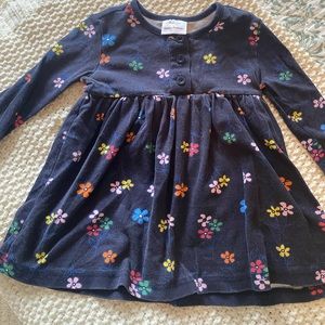 Navy Hanna Andersson twirl dress with flowers and buttons - size 90/3